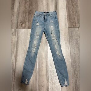 Hollister Size 5L Curvy High-Rise Super Skinny Jeans